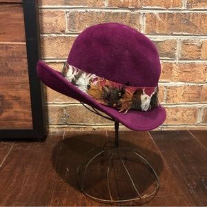 Vintage, Kurt Jr By Tom Hann, Purple Hat with Feathers & Netting band Size S